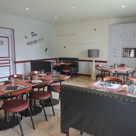 Hotel Restaurant Le Chalet Guéméné-Penfao Bagian luar foto