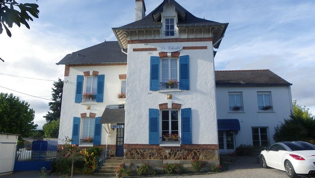 Hotel Restaurant Le Chalet Guéméné-Penfao Bagian luar foto